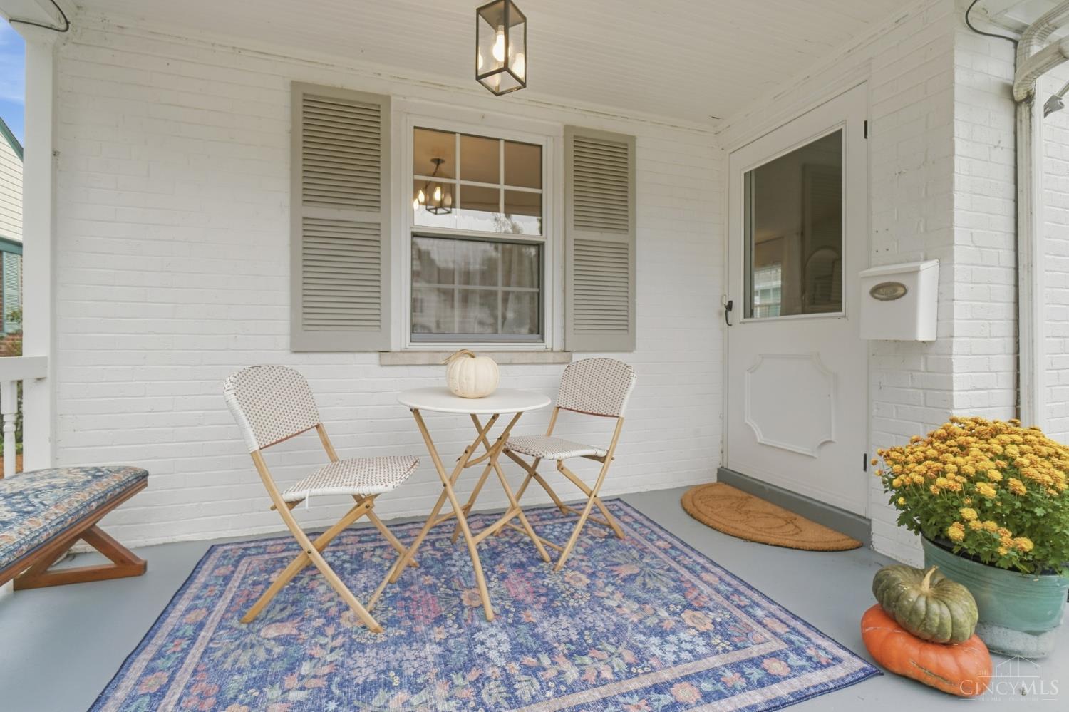 Photo 3 of Single family home for sale at 6989 Cambridge Ave, Mariemont, OH 45227 | MLS# 1894558 | Listing updated on 2026-09-24
