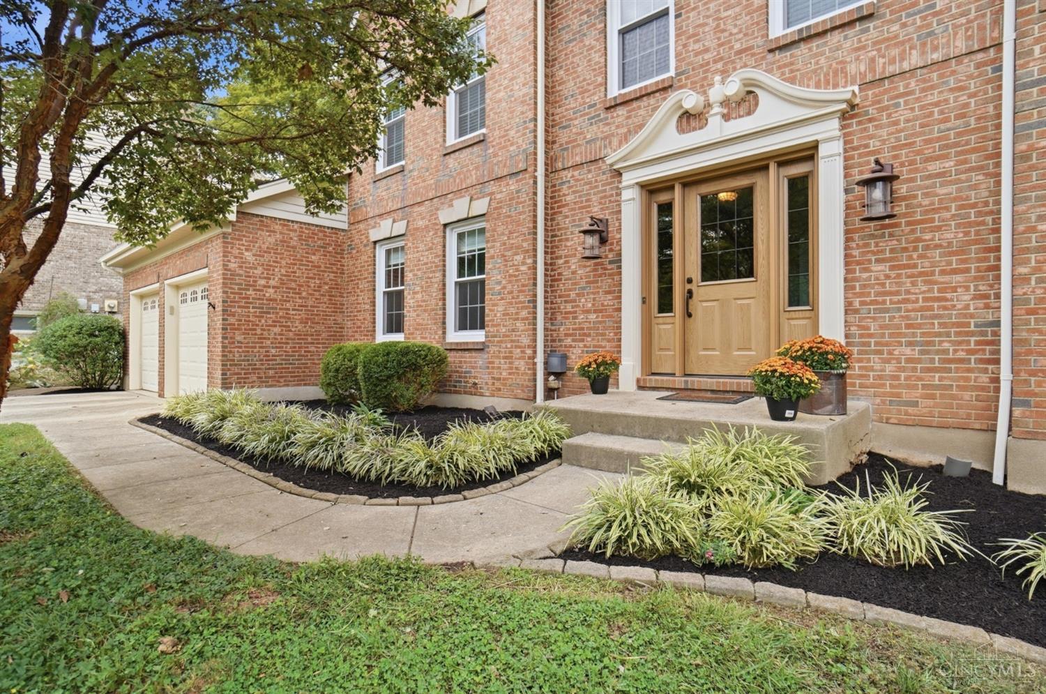 Photo 1 of Single family home for sale at 6158 Watchview Ct, Cincinnati, OH 45230 | MLS# 1895145 | Listing updated on 2026-09-28