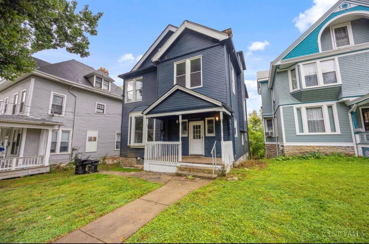 Photo 2 of Single family home for sale at 839 Ridgeway Ave, Cincinnati, OH 45229 | MLS# 1895297 | Listing updated on 2026-09-28