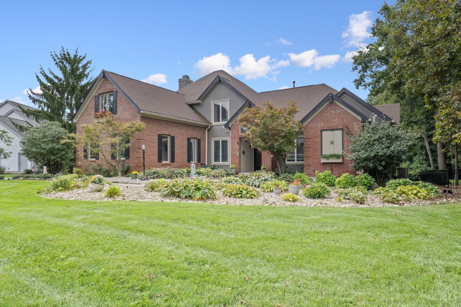 Photo 4 of Single family home for sale at 9570 Old Village Dr, Deerfield Twp., OH 45140 | MLS# 1895211 | Listing updated on 2026-10-01