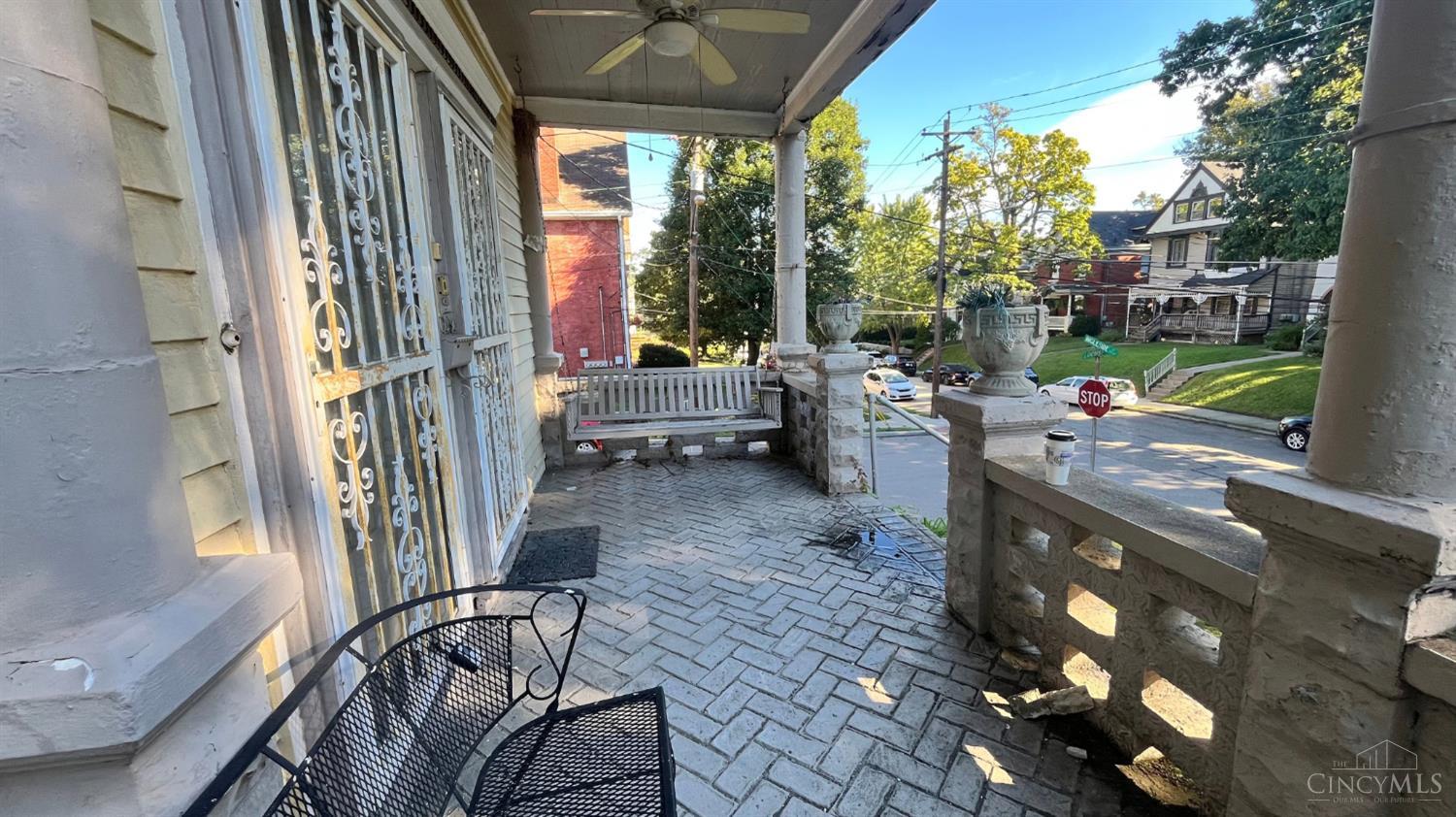 Photo 2 of Single family home for sale at 2539 Ingleside Ave, Cincinnati, OH 45206 | MLS# 1895181 | Listing updated on 2026-09-28