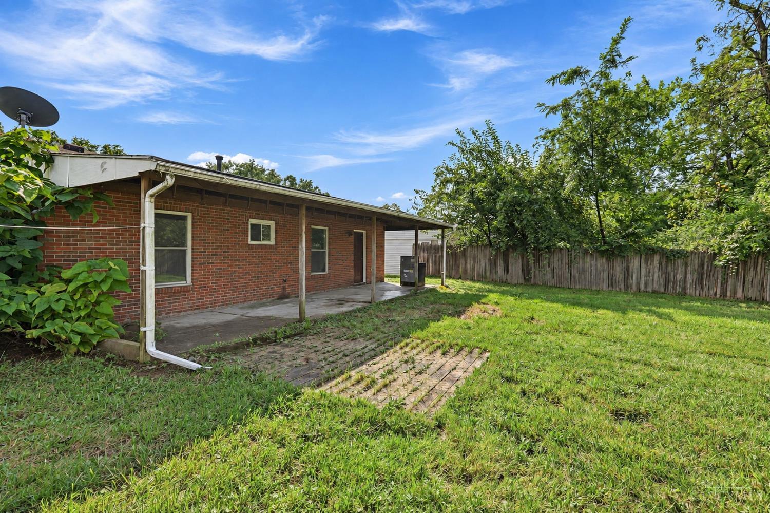 Photo 2 of Single family home for sale at 9758 Dunraven Dr, Cincinnati, OH 45251 | MLS# 1893424 | Listing updated on 2026-09-28
