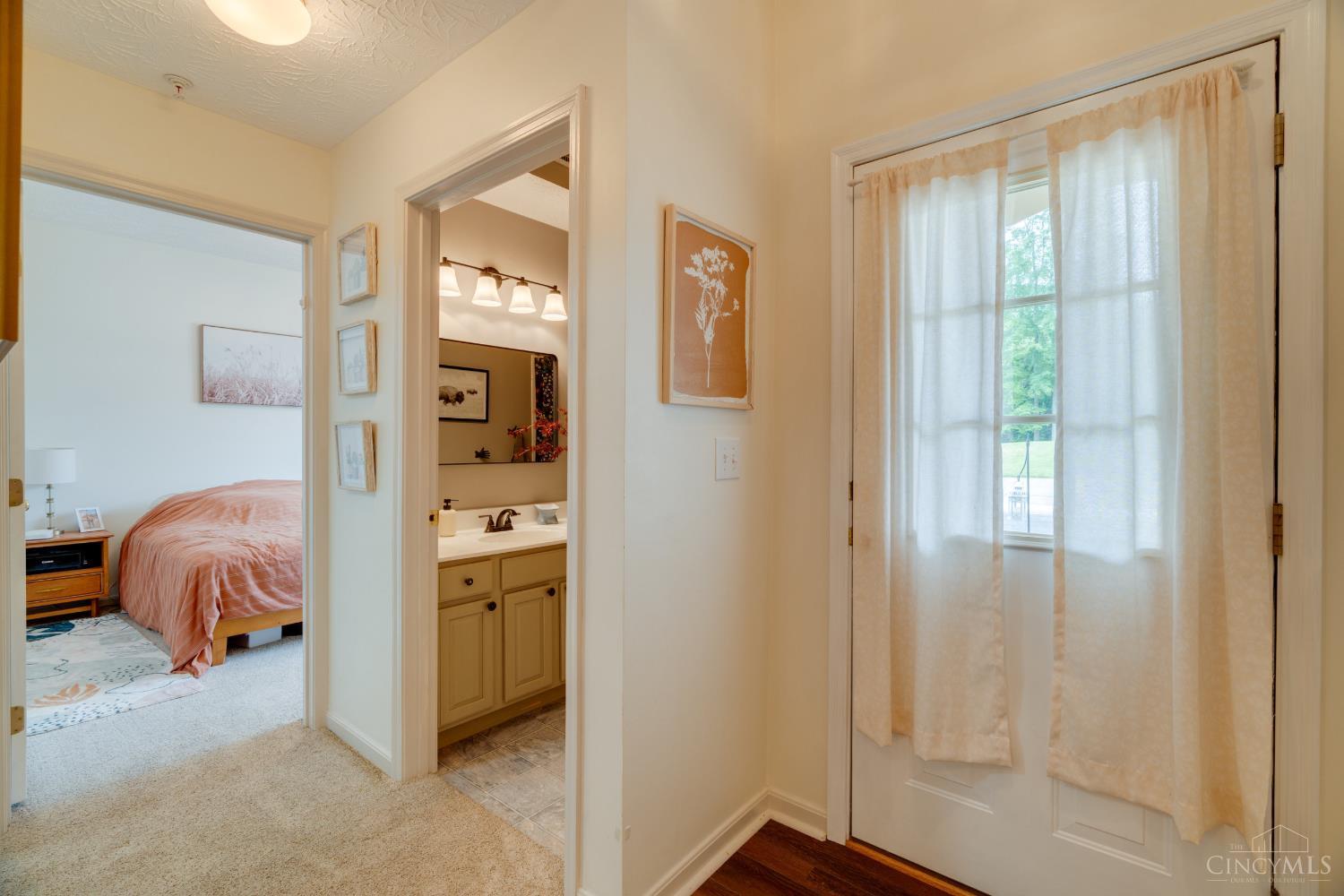 Photo 4 of Sale Pending at 120 Tall Trees Dr, Batavia Twp, OH 45102 | MLS# 1895305 | Listing updated on 2026-10-05