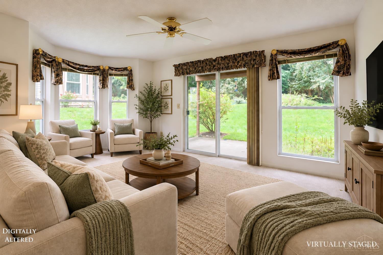 Photo 4 of Sale Pending at 8404 Ridge Pointe Ct, Reading, OH 45237 | MLS# 1895190 | Listing updated on 2026-10-06