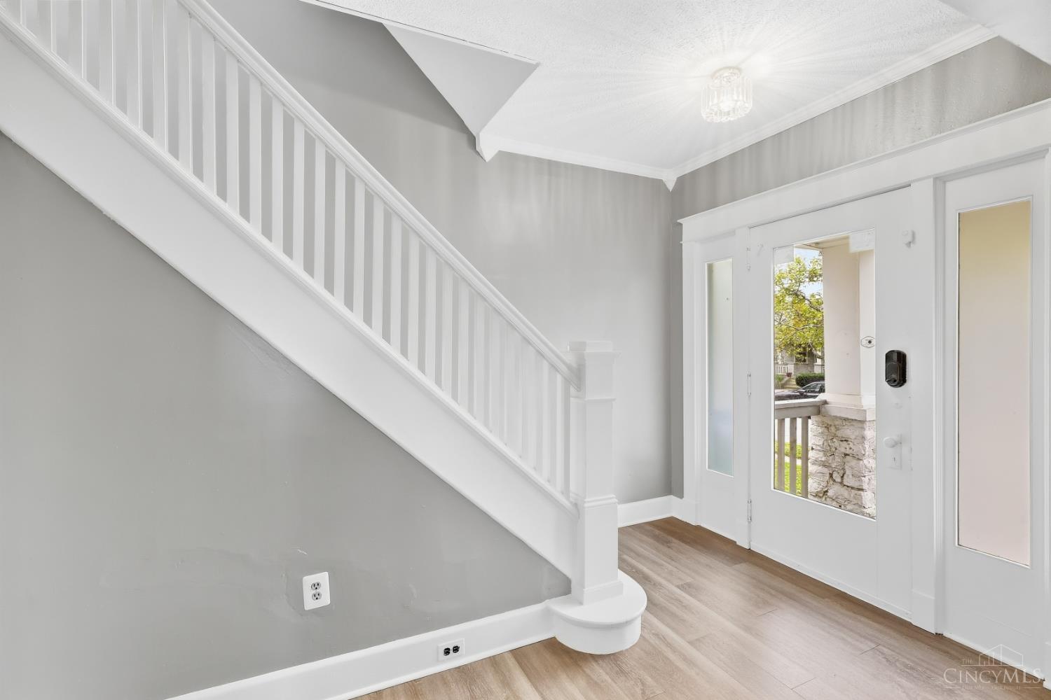 Photo 4 of Sale Pending at 6740 Britton Ave, Cincinnati, OH 45227 | MLS# 1894712 | Listing updated on 2026-10-01