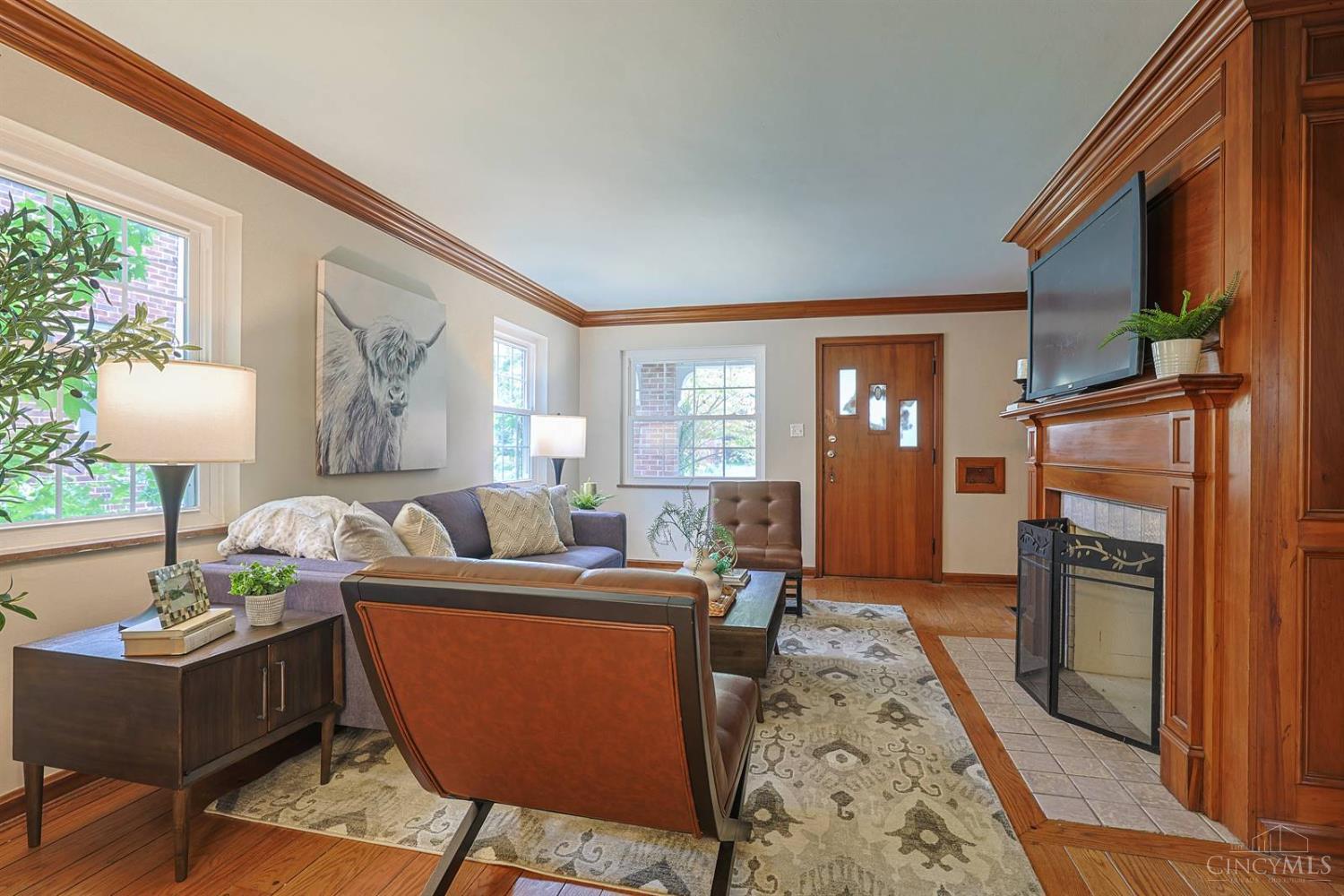 Photo 4 of Single family home for sale at 3051 Coral Park Dr, Cincinnati, OH 45211 | MLS# 1894569 | Listing updated on 2026-09-25