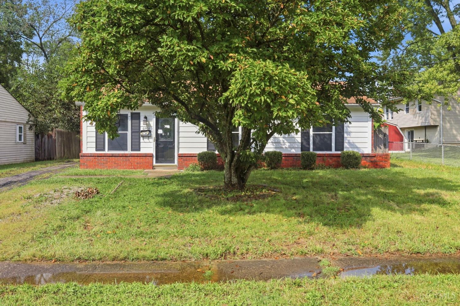 Single family home for sale at 9758 Dunraven Dr, Cincinnati, OH 45251 | MLS# 1893424