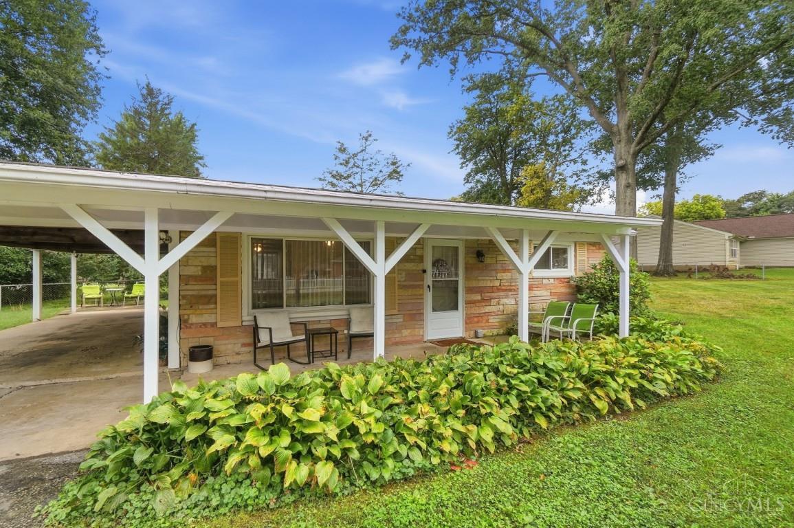 Photo 3 of Sale Pending at 2429 Hibiscus Dr, Deerfield Twp., OH 45140 | MLS# 1895215 | Listing updated on 2026-10-06