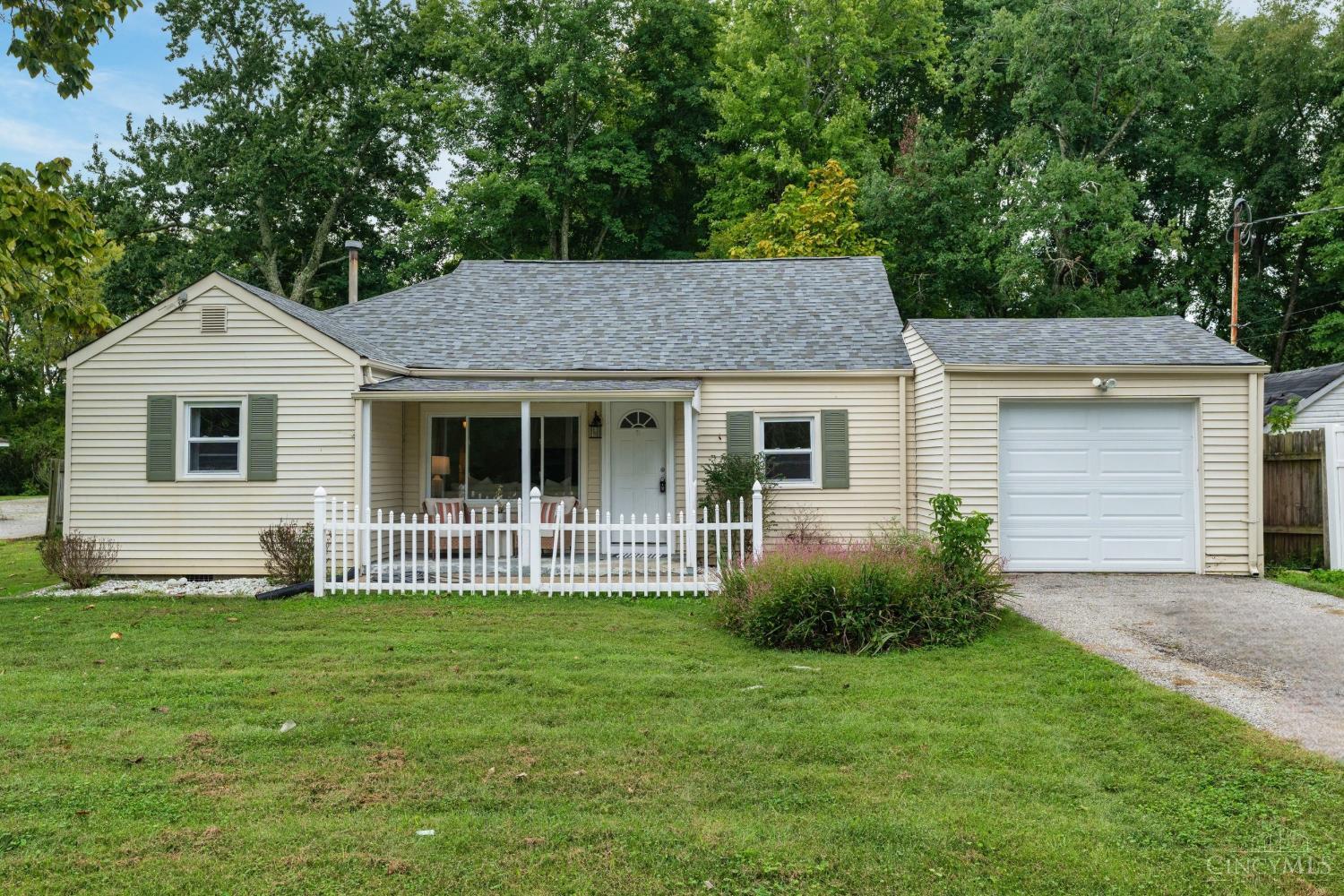 Photo 2 of Sale Pending at 3165 Lindale Mt Holly Rd, Amelia, OH 45102 | MLS# 1895240 | Listing updated on 2026-09-29