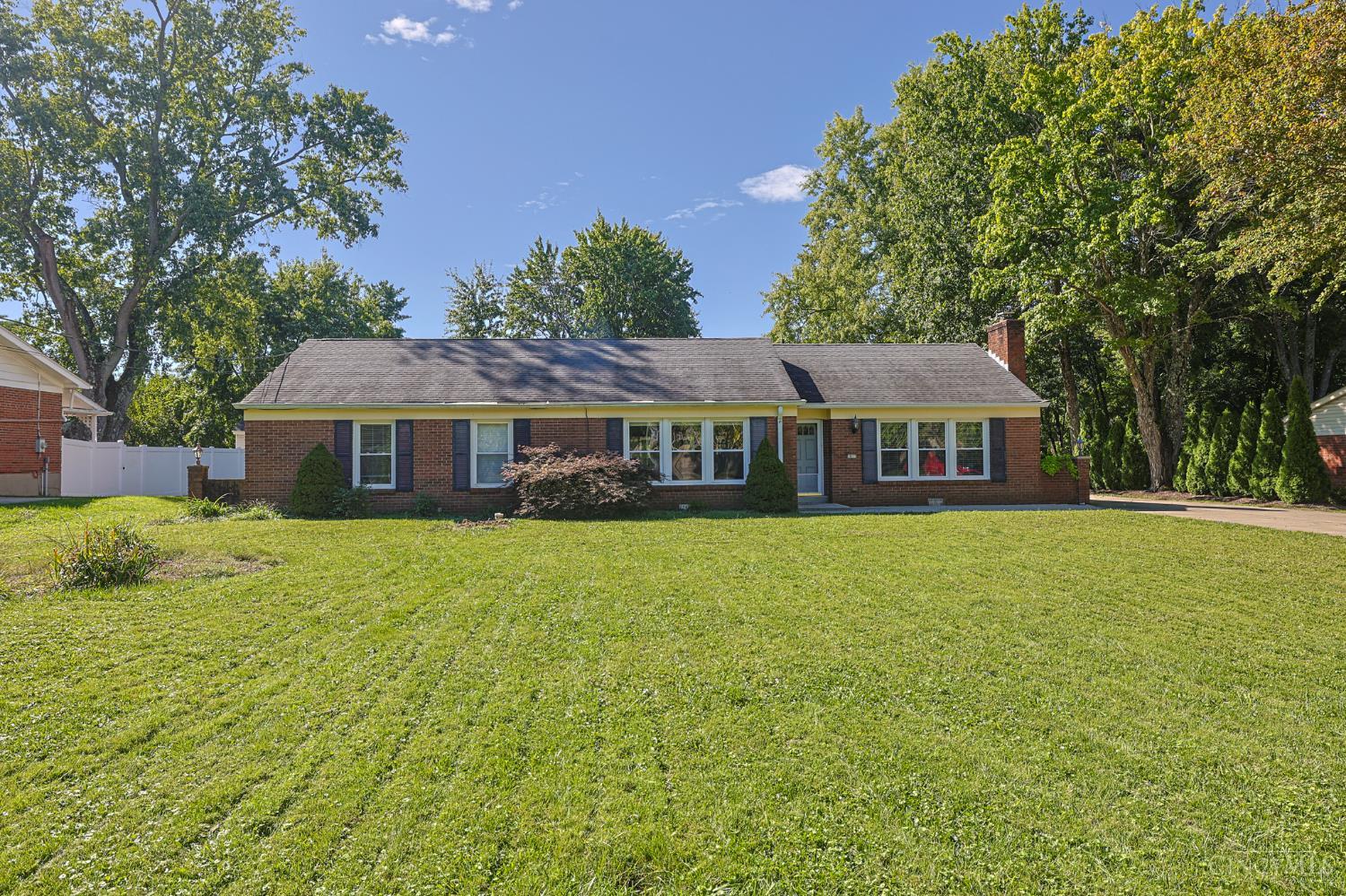 Photo 1 of Sale Pending at 10111 Zig Zag Rd, Blue Ash, OH 45242 | MLS# 1894968 | Listing updated on 2026-09-29