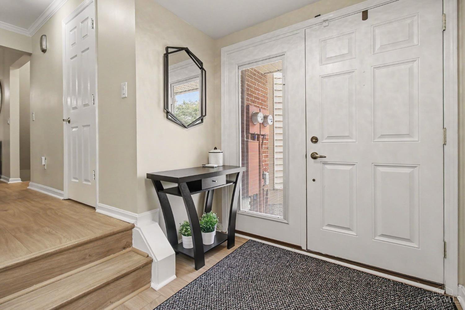 Photo 3 of Condo for sale at 1021 Windsor St, Cincinnati, OH 45206 | MLS# 1895187 | Listing updated on 2026-09-25