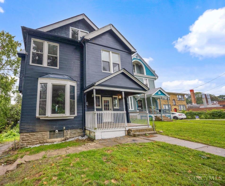 839 Ridgeway Avenue