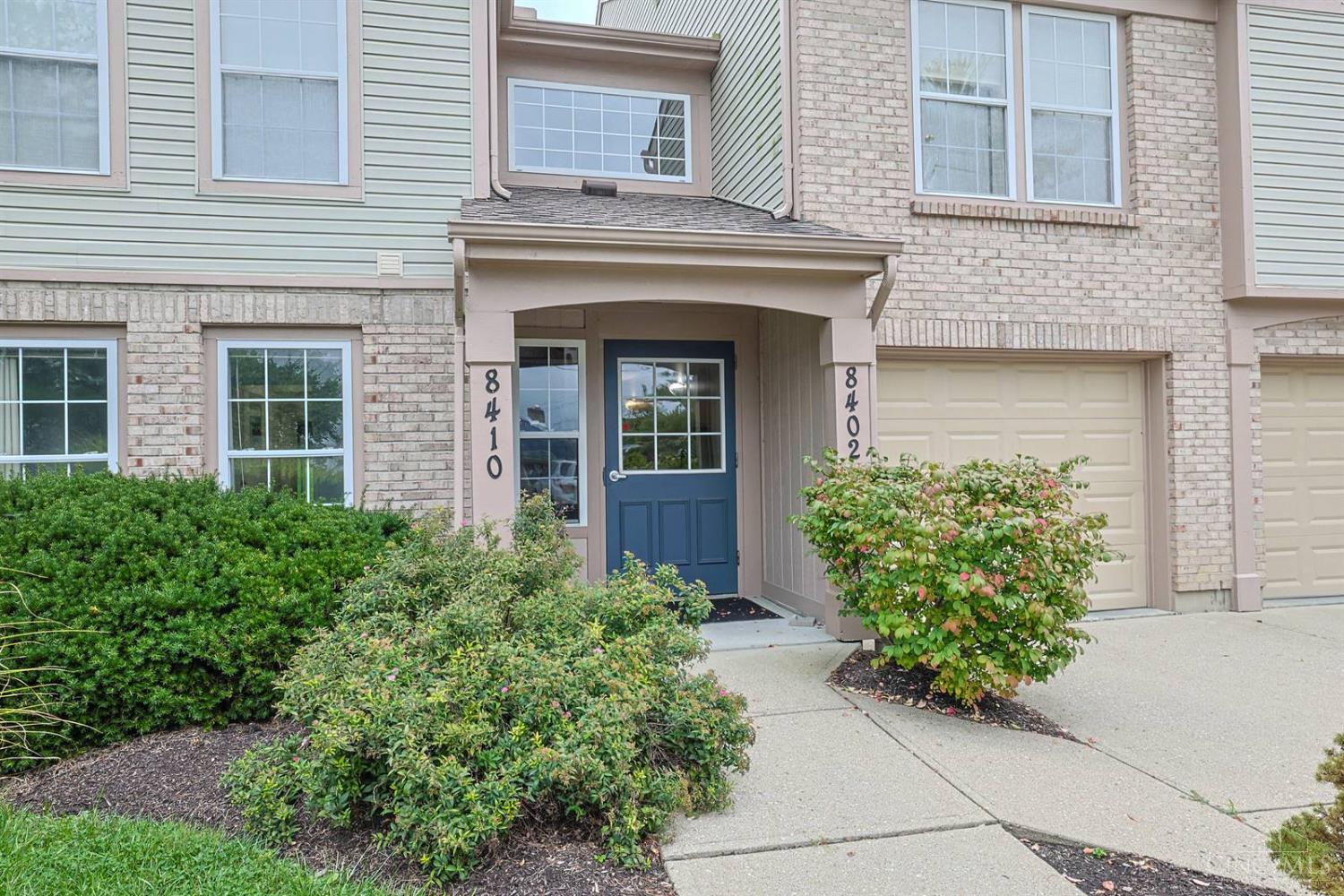 Photo 3 of Sale Pending at 8404 Ridge Pointe Ct, Reading, OH 45237 | MLS# 1895190 | Listing updated on 2026-10-06