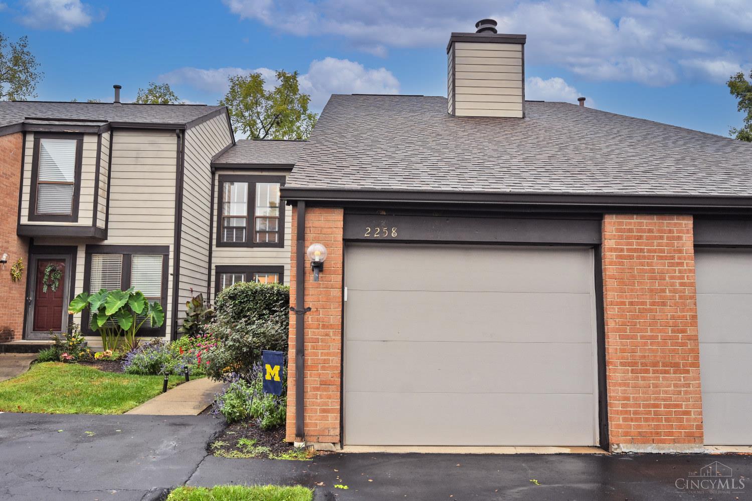 Photo 3 of Townhouse for sale at 2258 Clough Ridge Dr, Anderson Twp, OH 45230 | MLS# 1895196 | Listing updated on 2026-09-28