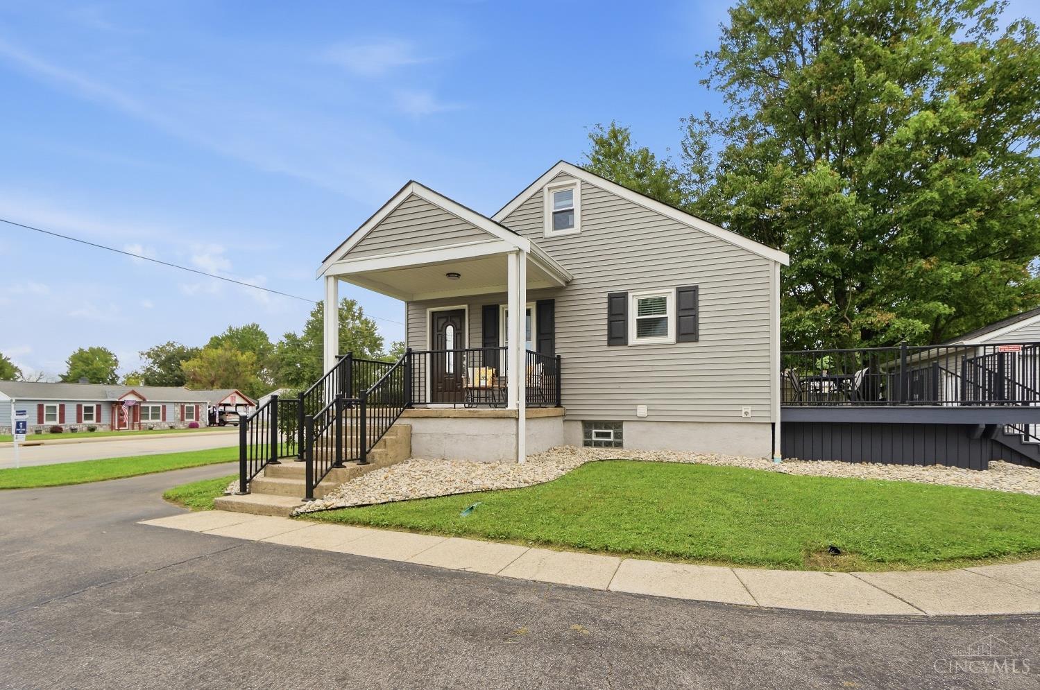 Photo 3 of Sale Pending at 577 Clough, Cincinnati, OH 45245 | MLS# 1894505 | Listing updated on 2026-10-01
