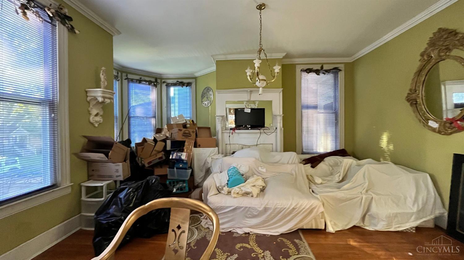 Photo 3 of Single family home for sale at 2539 Ingleside Ave, Cincinnati, OH 45206 | MLS# 1895181 | Listing updated on 2026-09-28