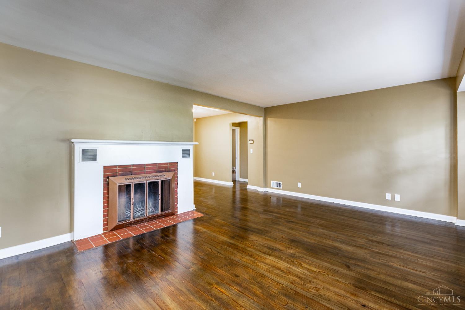 Photo 3 of Single family home for sale at 2845 Dunaway Ave, Cincinnati, OH 45211 | MLS# 1894025 | Listing updated on 2026-09-26