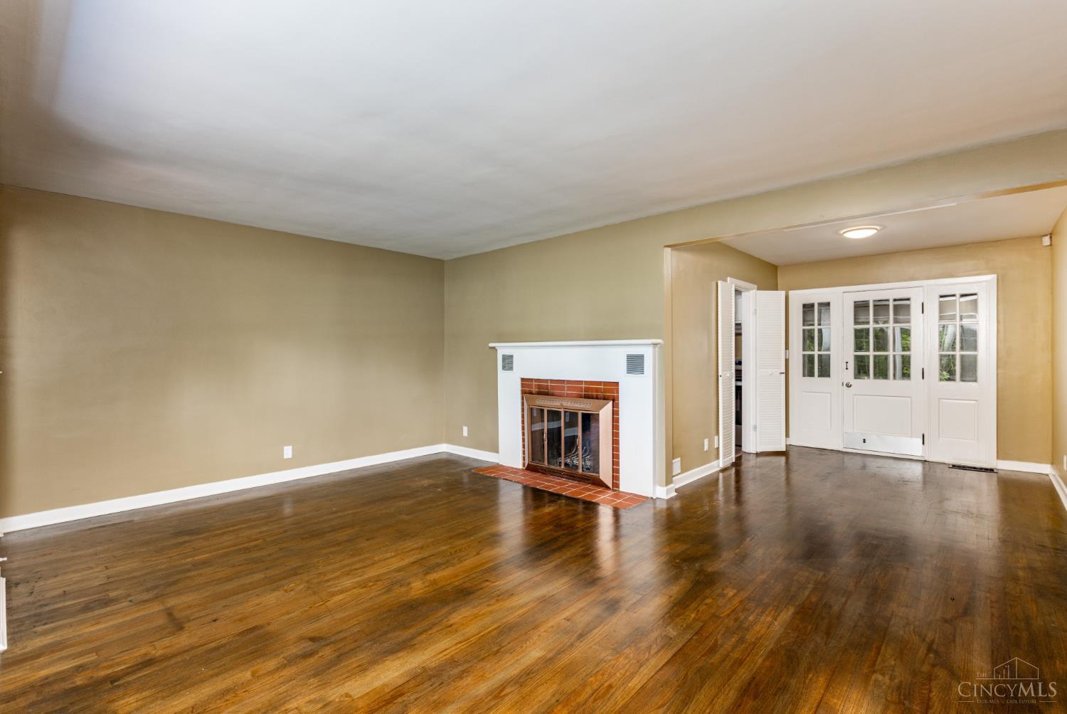 Photo 4 of Single family home for sale at 2845 Dunaway Ave, Cincinnati, OH 45211 | MLS# 1894025 | Listing updated on 2026-09-26