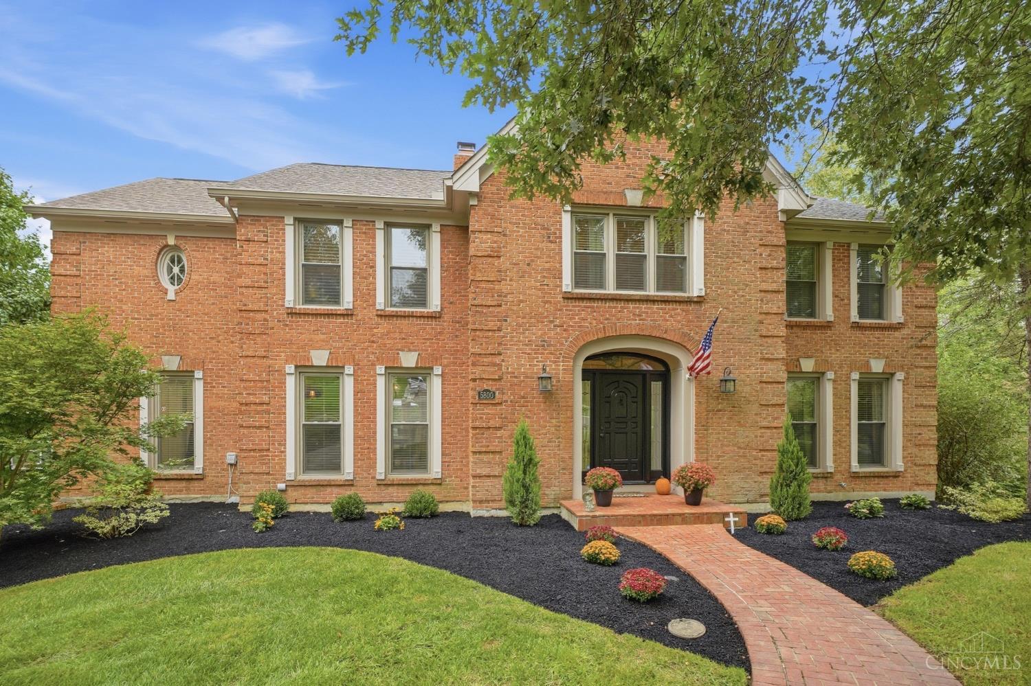 5800 Windsong Court