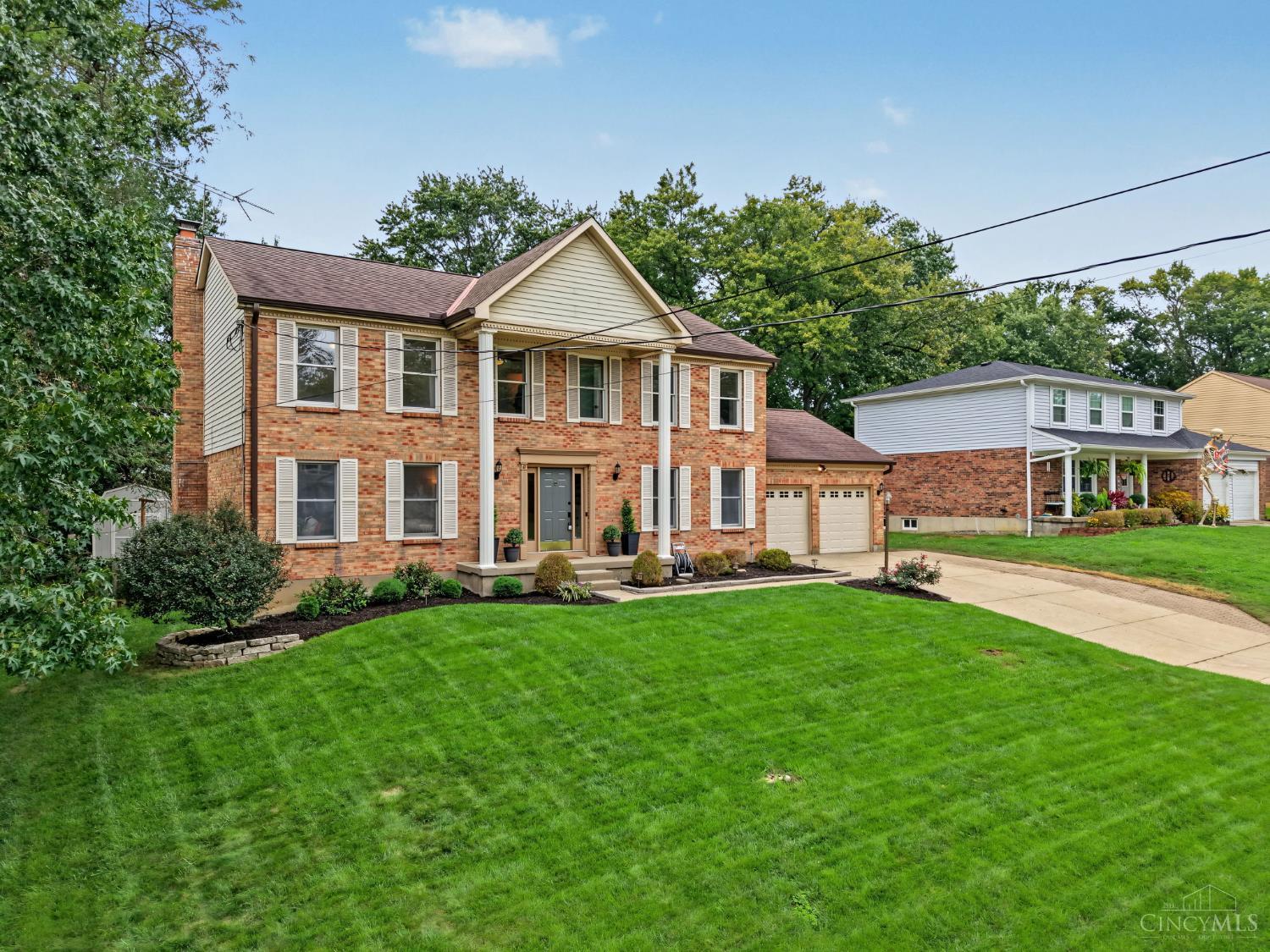 Photo 3 of Single family home for sale at 765 8 Mile Rd, Anderson Twp, OH 45255 | MLS# 1895331 | Listing updated on 2026-10-04