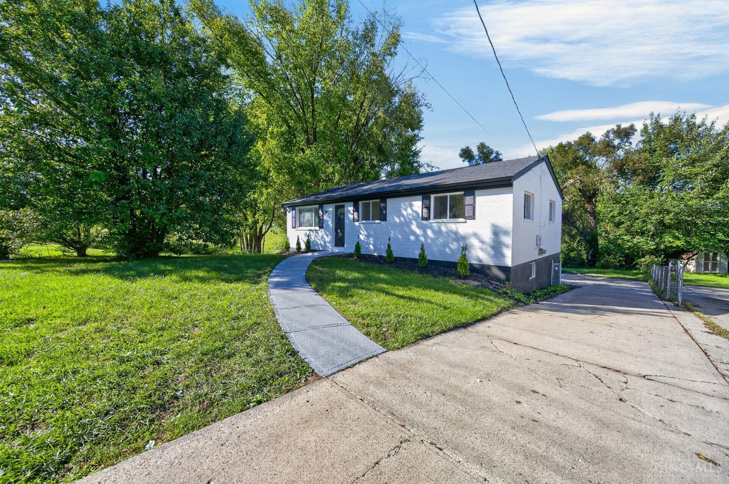 Photo 4 of Single family home for sale at 2650 Houston Rd, Colerain Twp, OH 45231 | MLS# 1895358 | Listing updated on 2026-09-27