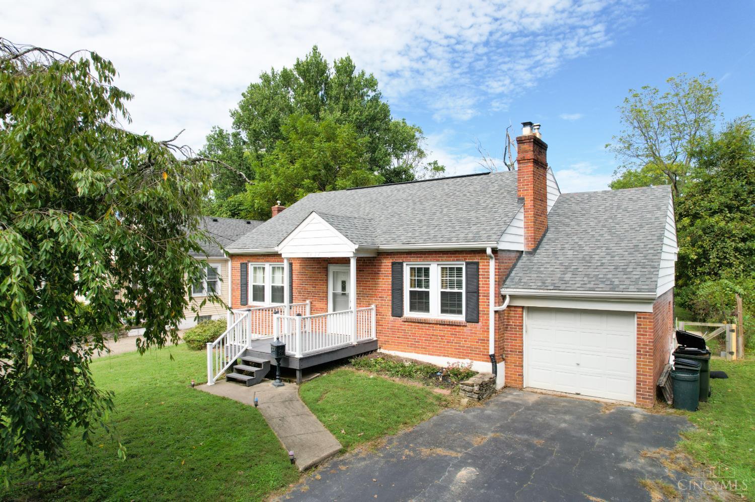 6424 Evelyn Drive