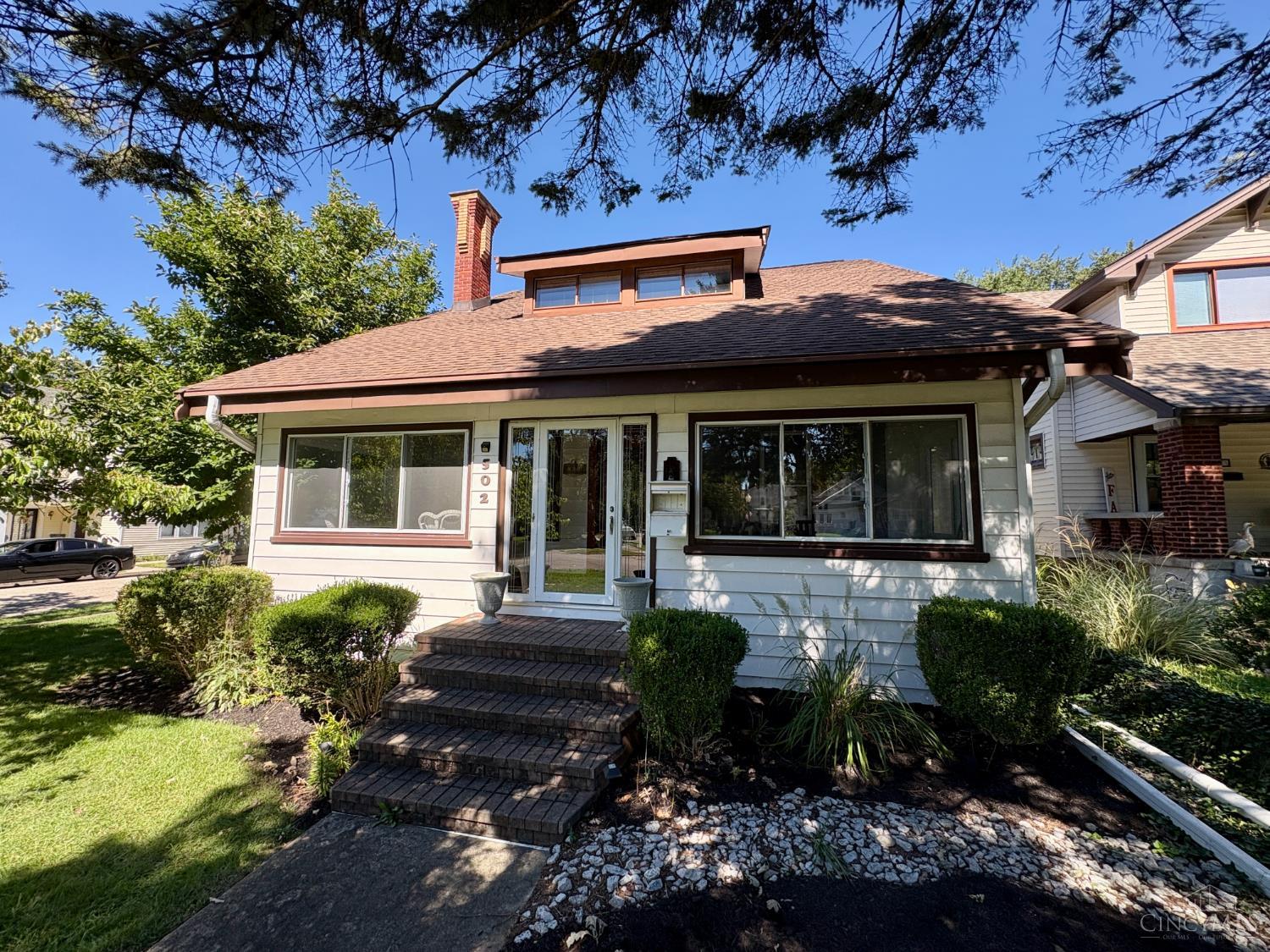 502 Hooven Avenue