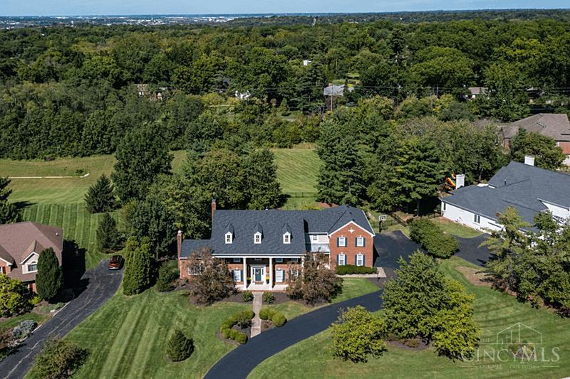 Photo 1 of Single family home for sale at 5025 Rollman Ests Dr, Amberley, OH 45236 | MLS# 1895371 | Listing updated on 2026-10-02
