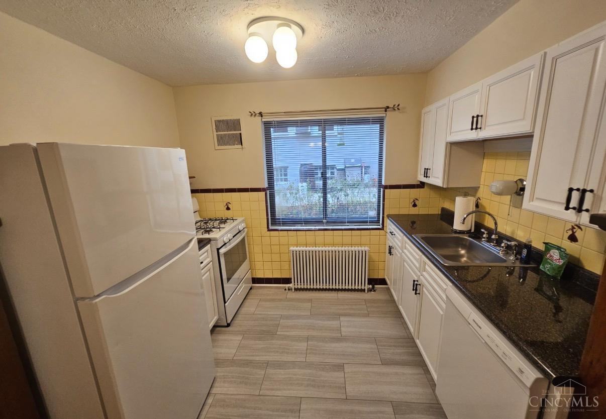 Photo 2 of Multi family home for sale at 234 Woolper Ave, Cincinnati, OH 45220 | MLS# 1895408 | Listing updated on 2026-09-29