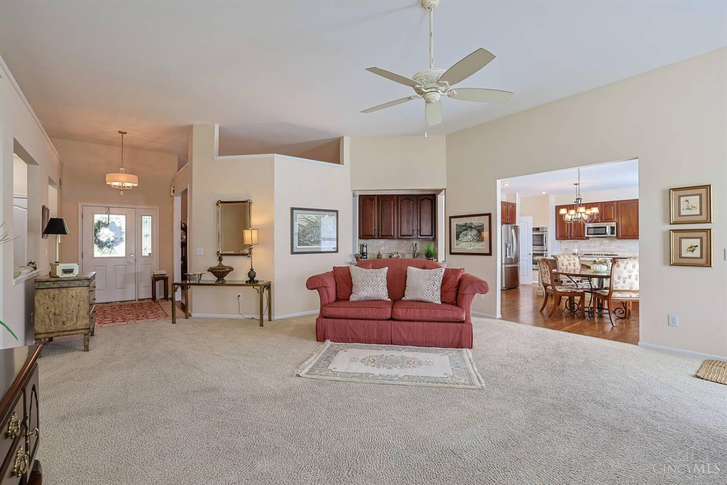 Photo 4 of Single family home for sale at 6020 Golf Clb Ln, Fairfield Twp, OH 45011 | MLS# 1895411 | Listing updated on 2026-09-29