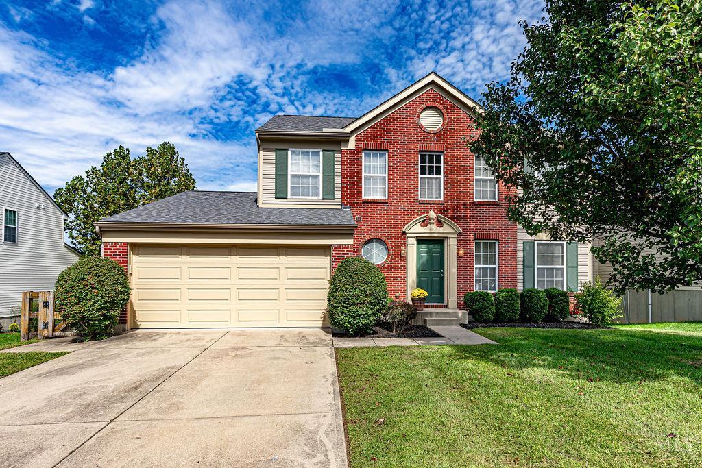 Photo 1 of Sale Pending at 6988 Ruwes Oak Dr, Green Twp, OH 45248 | MLS# 1895324 | Listing updated on 2026-09-29