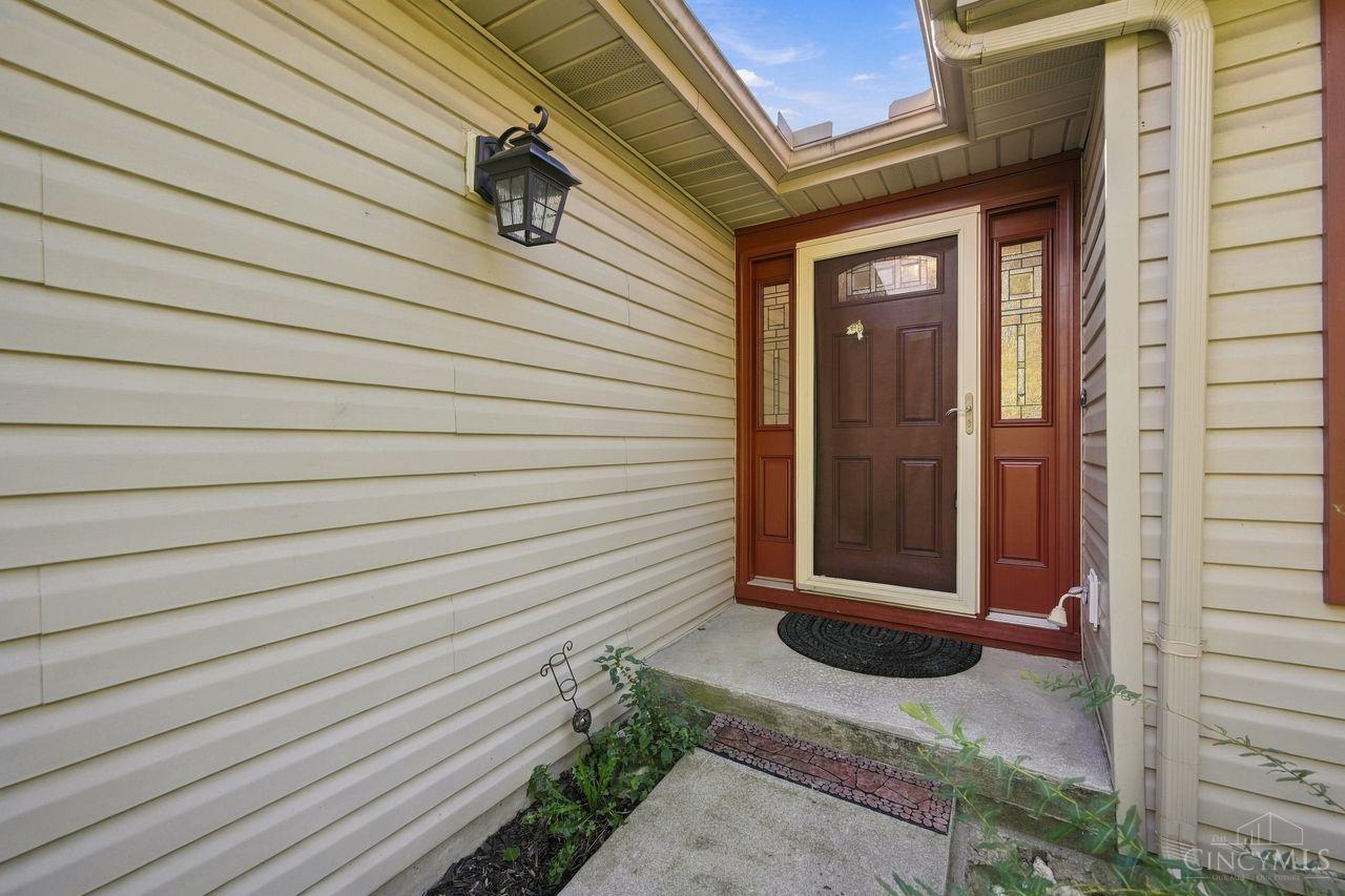 Photo 4 of Single family home for sale at 3791 Wilmington Rd, Turtle Creek Twp, OH 45036 | MLS# 1895449 | Listing updated on 2026-10-04