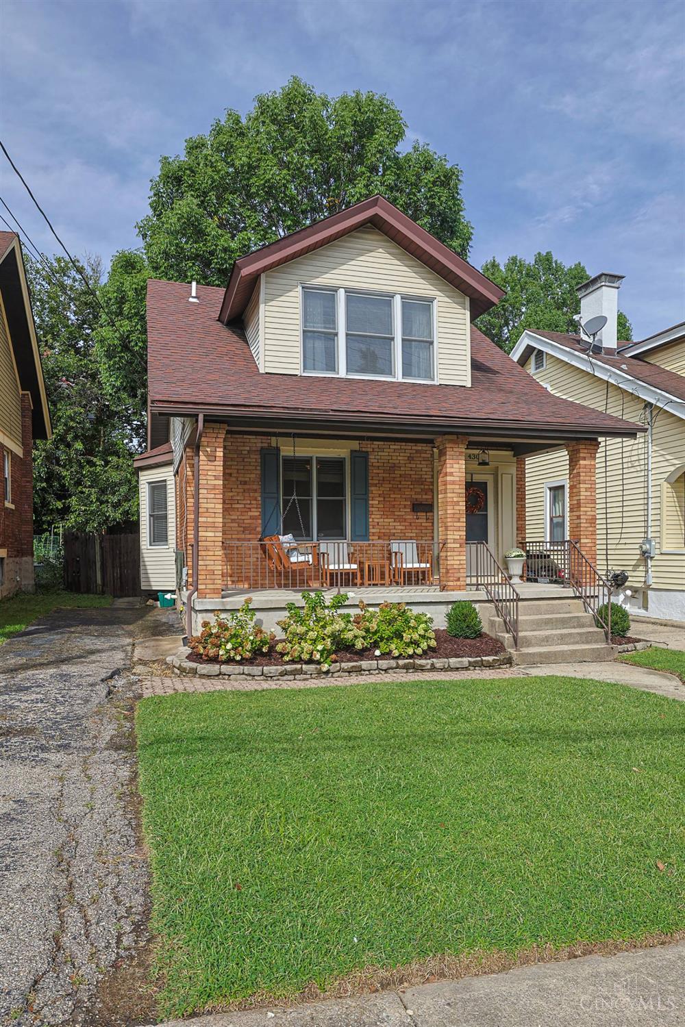 Photo 2 of Single family home for sale at 4309 Greenlee Ave, St Bernard, OH 45217 | MLS# 1895426 | Listing updated on 2026-09-28