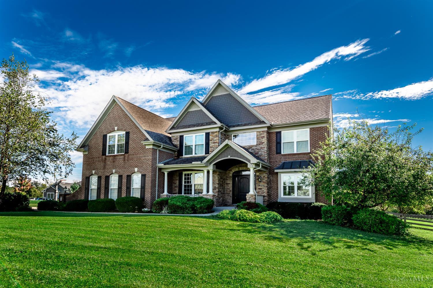 Photo 2 of Single family home for sale at 2356 Triple Crk Ct, Turtle Creek Twp, OH 45036 | MLS# 1895093 | Listing updated on 2026-09-29