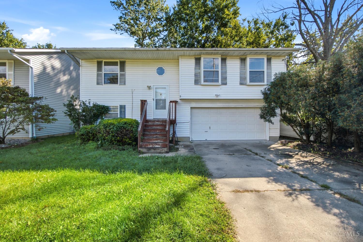 Photo 2 of Single family home for sale at 11968 7th Avenue, Sycamore Twp, OH 45249 | MLS# 1895418 | Listing updated on 2026-10-02