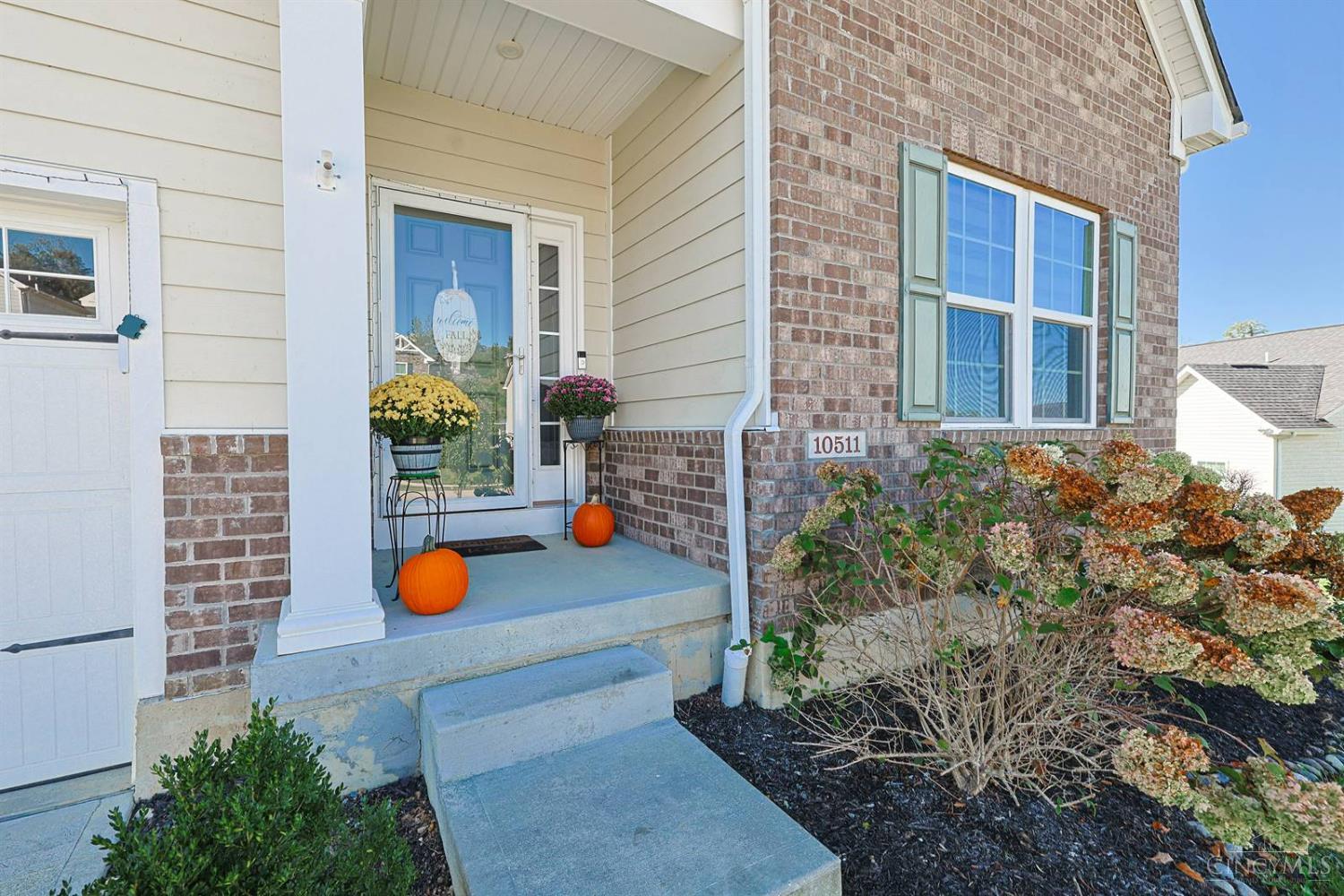 Photo 3 of Single family home for sale at 10511 Atterbury Dr, Crosby Twp, OH 45030 | MLS# 1895529 | Listing updated on 2026-10-03