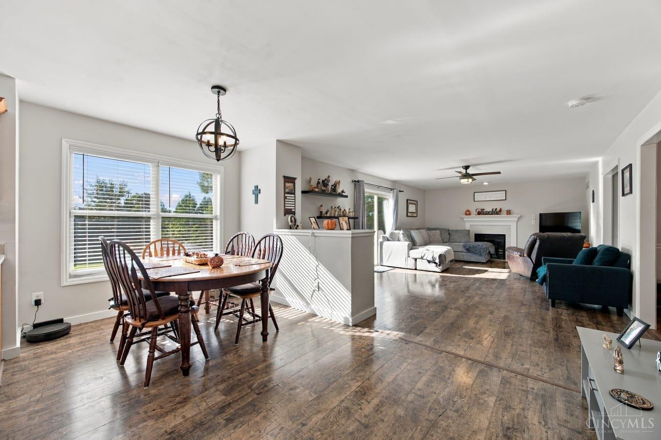 Photo 3 of Single family home for sale at 6830 Liberty Farms Ct, Liberty Twp, OH 45011 | MLS# 1895373 | Listing updated on 2026-10-01