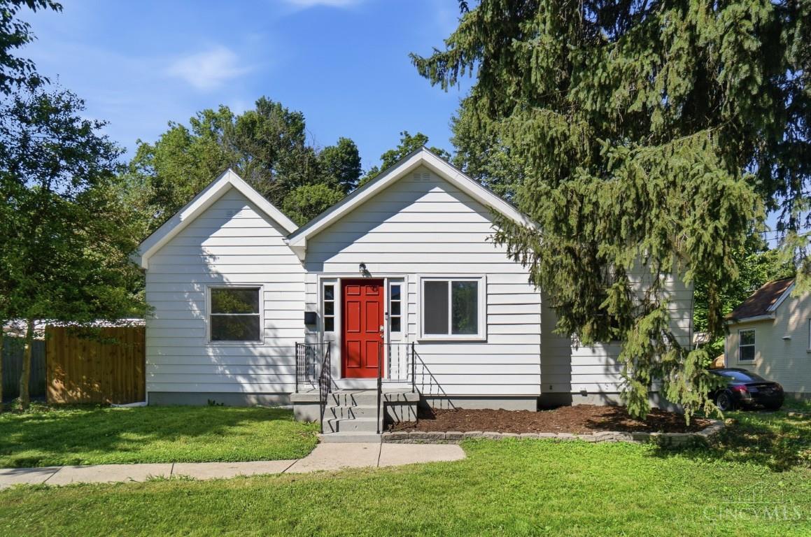 Photo 1 of Single family home for sale at 7099 Beechmont Ave, Cincinnati, OH 45230 | MLS# 1895608 | Listing updated on 2026-10-01