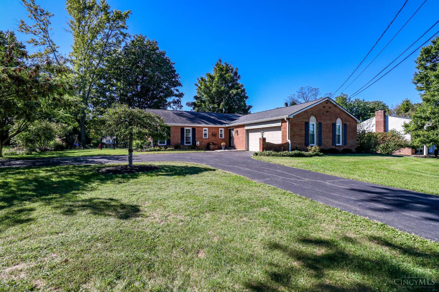 Photo 2 of Sale Pending at 729 Pine Ridge Rd, Miami Twp, OH 45150 | MLS# 1895232 | Listing updated on 2026-10-02