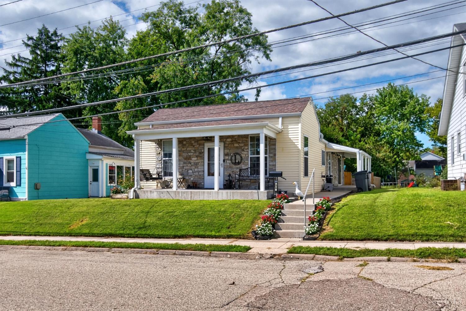 Photo 3 of Single family home for sale at 215 S Sycamore St, Harrison, OH 45030 | MLS# 1893902 | Listing updated on 2026-10-02