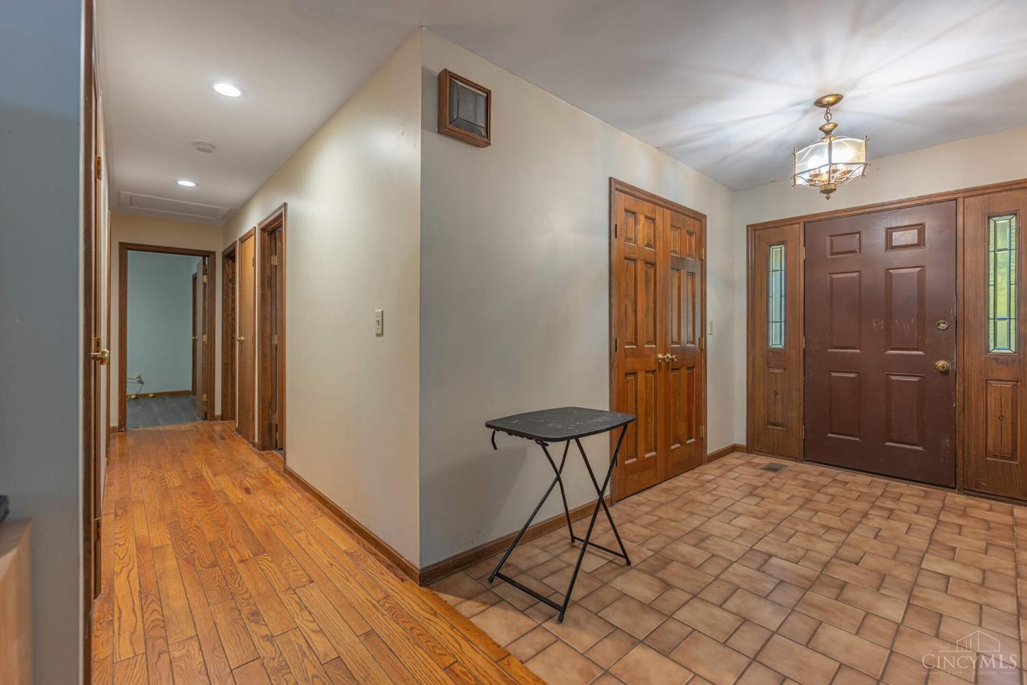 Photo 2 of Sale Pending at 6174 S Shadow Hl Way, Miami Twp, OH 45140 | MLS# 1895571 | Listing updated on 2026-10-05