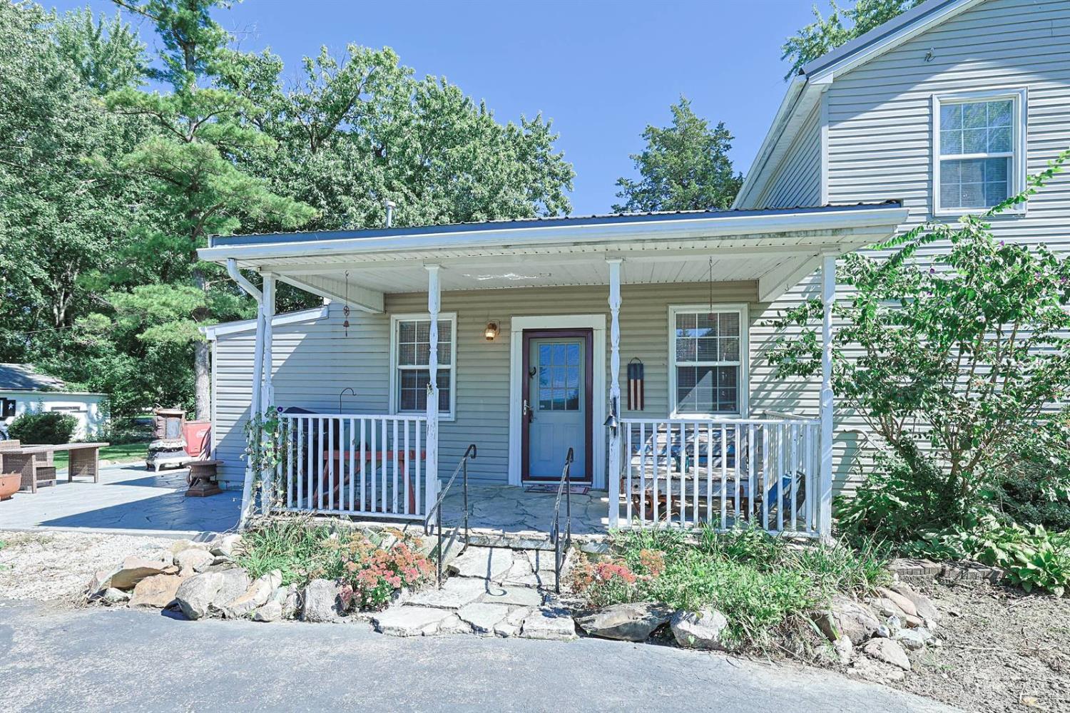 Photo 3 of Single family home for sale at 2575 35 US E, Twin Twp, OH 45381 | MLS# 1895563 | Listing updated on 2026-10-01