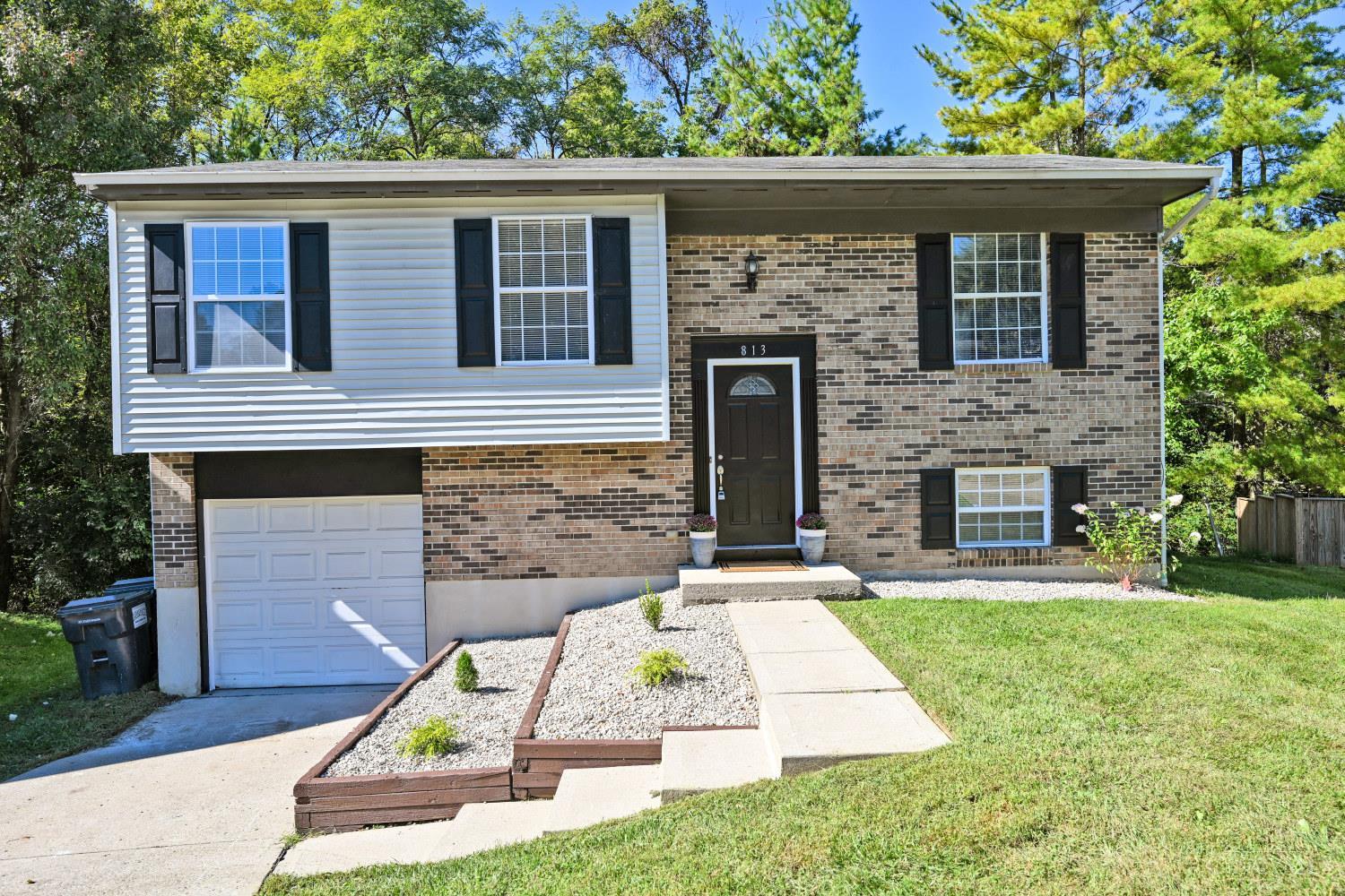 Photo 1 of Single family home for sale at 813 Allenwood Ct, Delhi Twp, OH 45238 | MLS# 1895469 | Listing updated on 2026-10-05