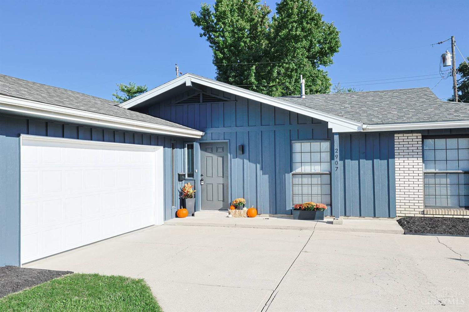 Photo 3 of Sale Pending at 2907 Roosevelt Blvd, Middletown, OH 45044 | MLS# 1895671 | Listing updated on 2026-10-05