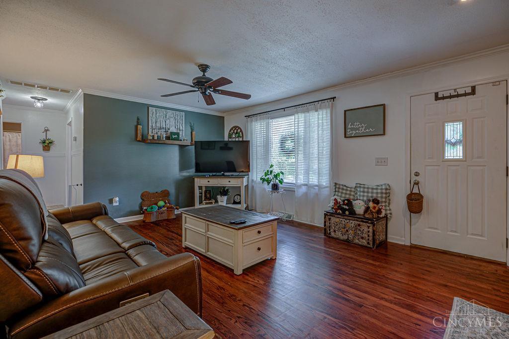 Photo 3 of Sale Pending at 7644 Middletown Germantown, Madison Twp, OH 45042 | MLS# 1894596 | Listing updated on 2026-10-03