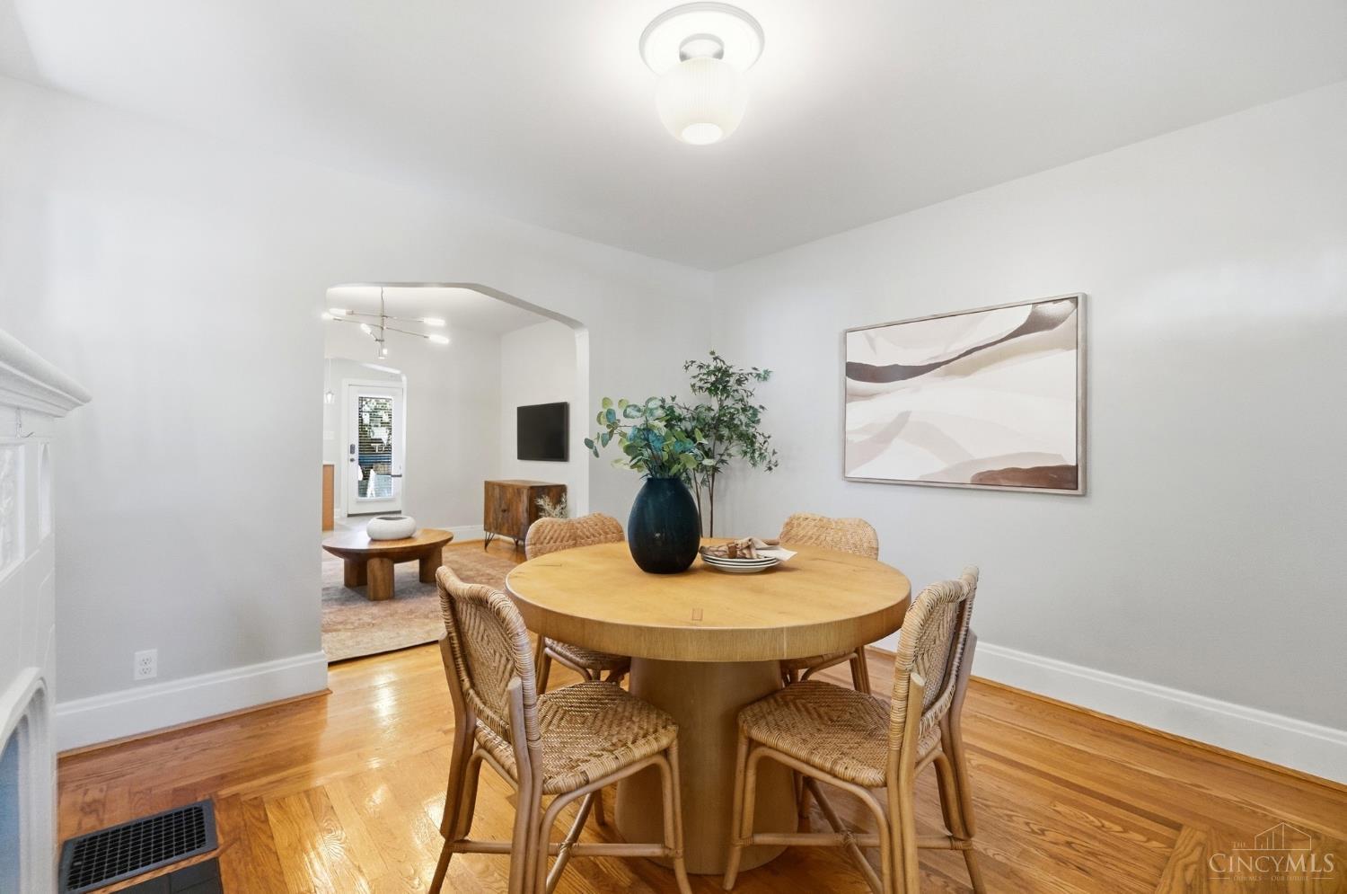 Photo 4 of Single family home for sale at 6943 Palmetto St, Cincinnati, OH 45227 | MLS# 1895598 | Listing updated on 2026-10-06