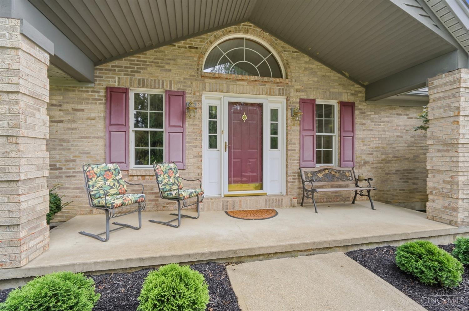 Photo 4 of Single family home for sale at 350 Nunner Rd, Hamilton Twp, OH 45039 | MLS# 1895688 | Listing updated on 2026-10-02