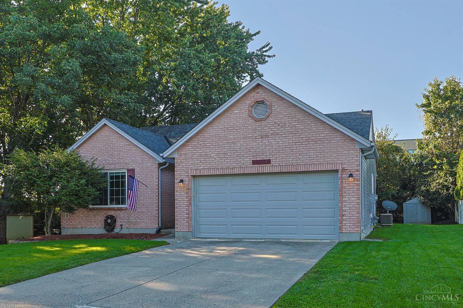Photo 2 of Sale Pending at 11826 Wincanton Dr, Colerain Twp, OH 45231 | MLS# 1895712 | Listing updated on 2026-10-02