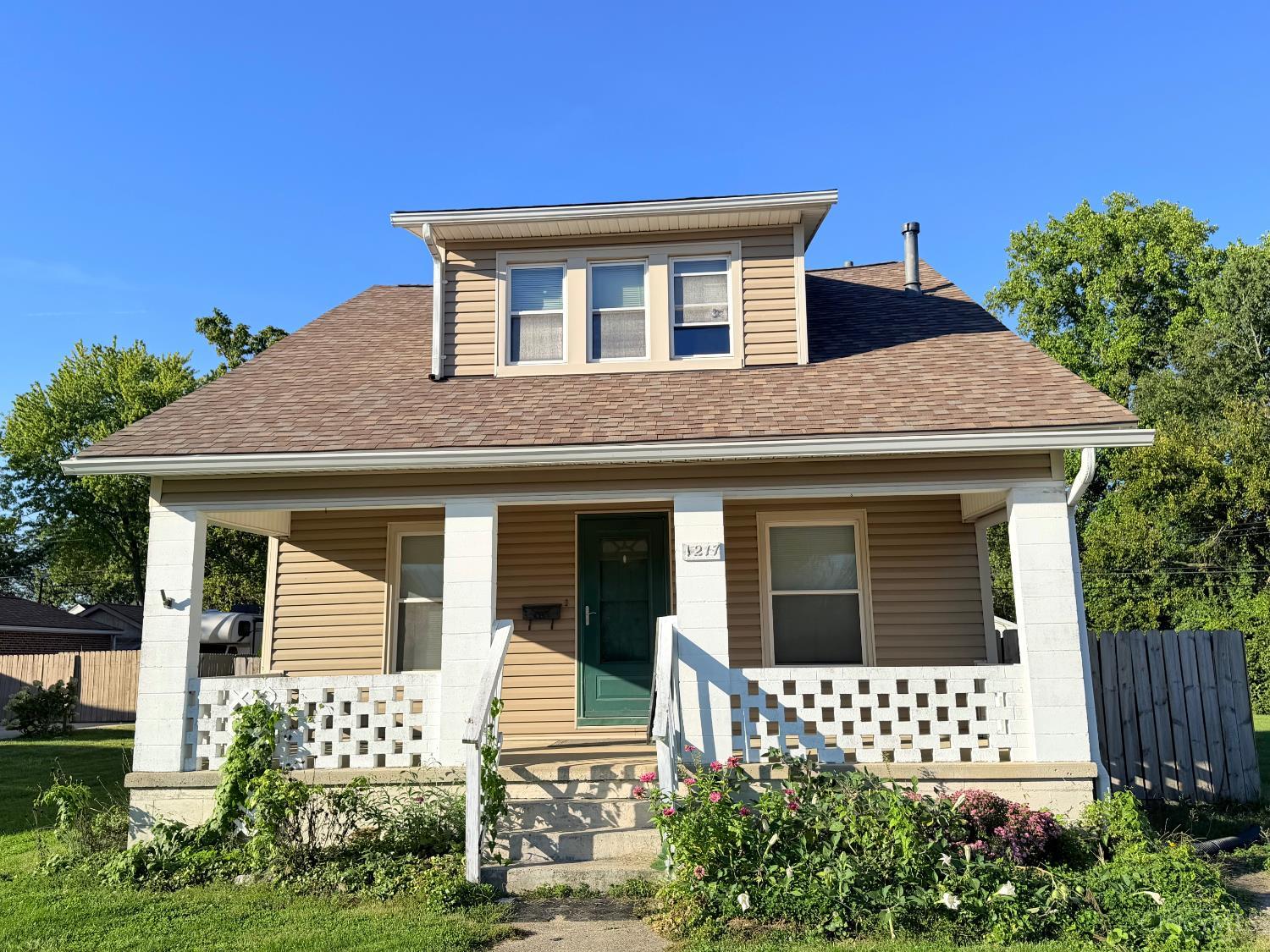 Photo 3 of Single family home for sale at 1217 Eureka Dr, Kettering, OH 45419 | MLS# 1895757 | Listing updated on 2026-10-02