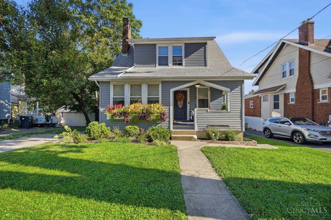 2542 Cypress